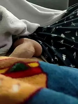 Snapshot of Bemgalado chatting on December 16, 2024, 11:50 pm Bemgalado online show from December 16, 2024, 11:50 pm