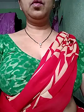 Snapshot of Rosy-B chatting on October 17, 2025, 12:36 am Rosy-B online show from October 17, 2025, 12:36 am