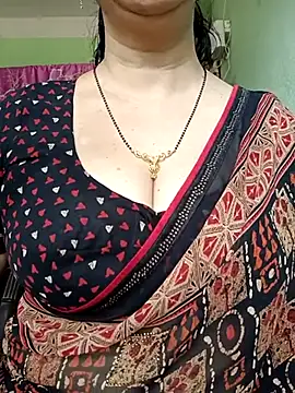 Snapshot of Rosy-B chatting on March 3, 2025, 6:52 am Rosy-B online show from March 3, 2025, 6:52 am