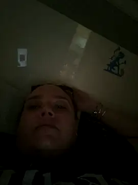 Snapshot of Off_the_Lesh chatting on October 22, 2025, 3:39 am Off the Lesh online show from October 22, 2025, 3:39 am