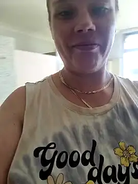 Snapshot of Off_the_Lesh chatting on November 14, 2025, 10:24 pm Off the Lesh online show from November 14, 2025, 10:24 pm