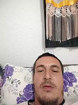 Snapshot of mayk18cm chatting on October 22, 2025, 7:46 pm mayk18cm online show from October 22, 2025, 7:46 pm