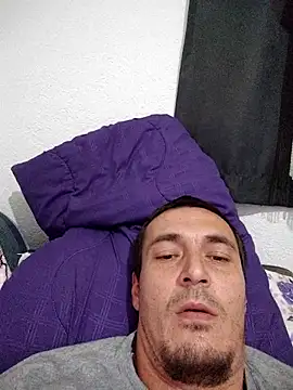 Snapshot of mayk18cm chatting on October 31, 2025, 3:19 pm mayk18cm online show from October 31, 2025, 3:19 pm