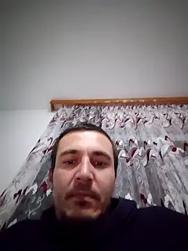 Snapshot of mayk18cm chatting on November 6, 2025, 5:39 pm mayk18cm online show from November 6, 2025, 5:39 pm