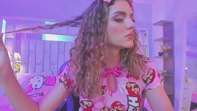 mariiahneedles online show from March 20, 2026, 3:07 am