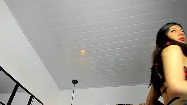 Snapshot of Sweet_camille chatting on November 3, 2025, 2:17 am Sweet camille online show from November 3, 2025, 2:17 am