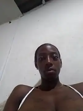 Snapshot of spicycouplex chatting on January 10, 2026, 3:24 am spicycouplex online show from January 10, 2026, 3:24 am