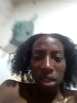 Snapshot of spicycouplex chatting on October 23, 2025, 3:16 am spicycouplex online show from October 23, 2025, 3:16 am