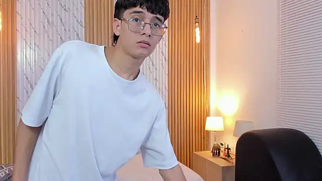 Snapshot of billie_jr chatting on November 7, 2025, 3:55 am billie jr online show from November 7, 2025, 3:55 am