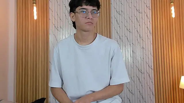 Snapshot of billie_jr chatting on November 18, 2025, 3:54 am billie jr online show from November 18, 2025, 3:54 am