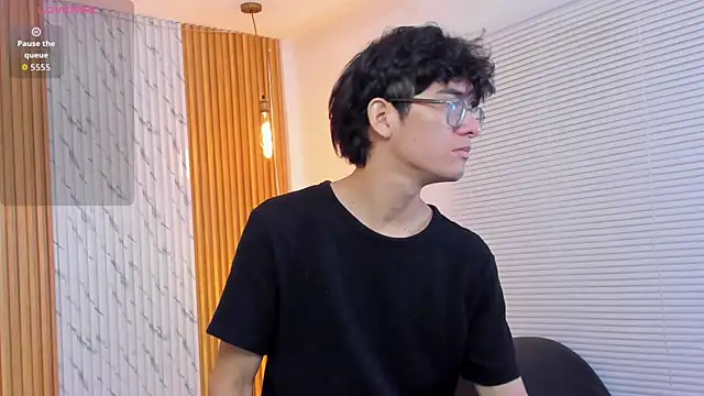 Snapshot of billie_jr chatting on October 26, 2025, 3:40 am billie jr online show from October 26, 2025, 3:40 am