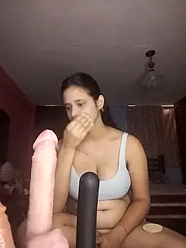 Catalinacandela online show from April 4, 2026, 12:56 pm