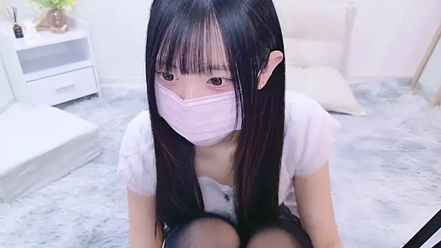 Suzu ch xx online show from January 11, 2025, 12:44 am