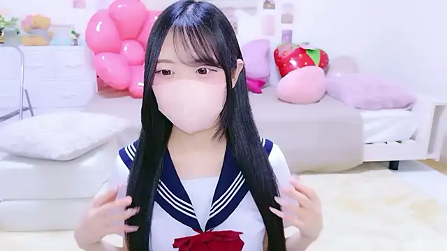 Suzu ch xx online show from March 29, 2026, 12:18 pm