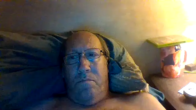 hornyrich69 online show from June 5, 2026, 4:28 am
