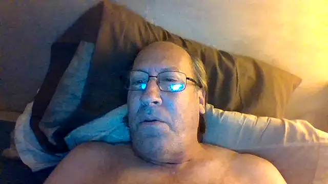 hornyrich69 online show from June 27, 2026, 5:02 am