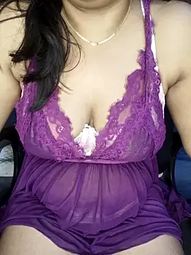 Snapshot of Loveshash1 chatting on December 22, 2025, 2:55 am Loveshash1 online show from December 22, 2025, 2:55 am