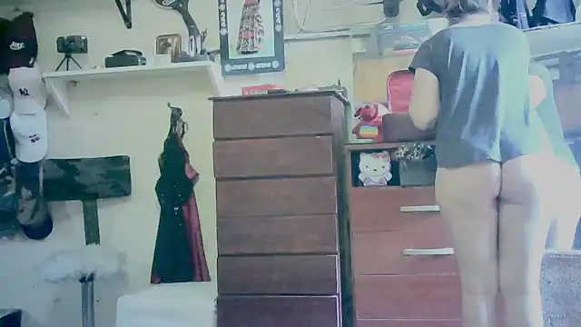 Snapshot of mybodyarg chatting on October 31, 2025, 11:07 am mybodyarg online show from October 31, 2025, 11:07 am