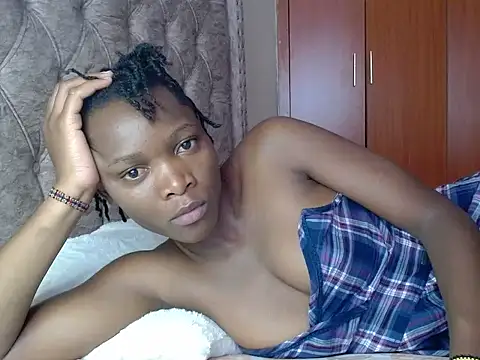 Snapshot of Naughty_Girl17 chatting on March 1, 2025, 9:07 am Naughty Girl17 online show from March 1, 2025, 9:07 am