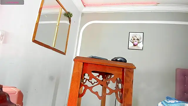 Jimena Grey online show from November 2, 2025, 7:24 am