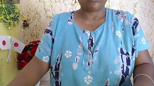 Prita07 online show from June 27, 2026, 4:07 am