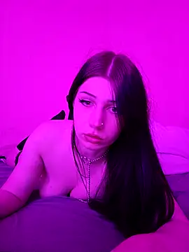 Angelic a online show from December 5, 2024, 7:44 pm