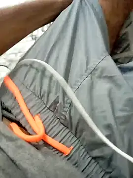 Snapshot of Kurtsikici@xh chatting on February 19, 2026, 12:18 am Kurtsikicixh online show from February 19, 2026, 12:18 am