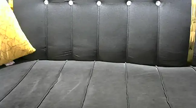 pretty maliah online show from February 7, 2025, 8:31 pm