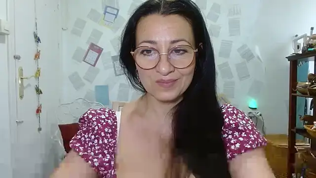 Snapshot of KeisyNeonX chatting on June 21, 2026, 2:01 pm KeisyNeonX online show from June 21, 2026, 2:01 pm