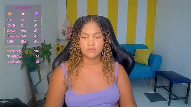 Cristal War online show from December 1, 2025, 11:05 pm