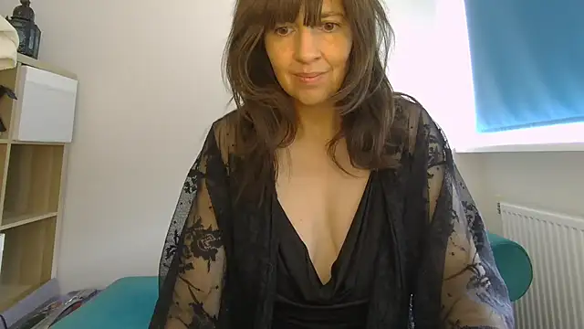 Ella Next Door online show from May 15, 2026, 9:18 am