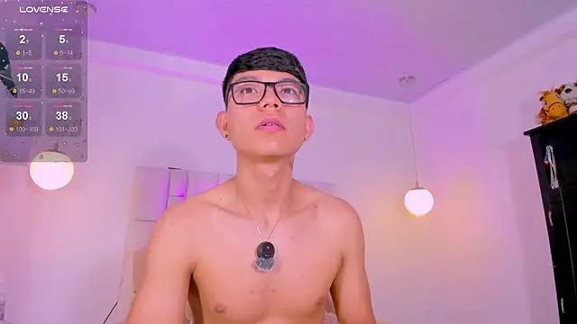 CodyTwink online show from April 11, 2026, 5:38 pm