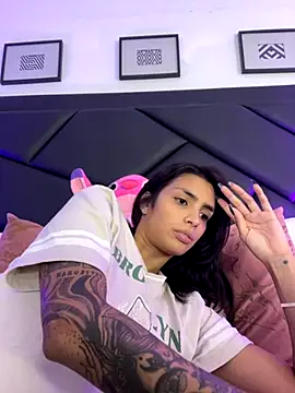 Snapshot of DeuxGold chatting on November 9, 2025, 2:48 am DeuxGold online show from November 9, 2025, 2:48 am