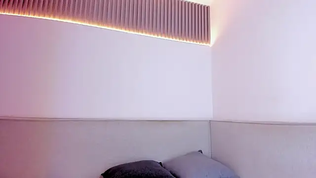 Snapshot of jasminehill_ chatting on February 28, 2026, 1:44 pm jasminehill online show from February 28, 2026, 1:44 pm