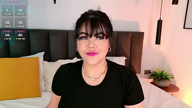 Snapshot of Harmonybabe_ chatting on September 22, 2025, 11:16 am Harmonybabe online show from September 22, 2025, 11:16 am