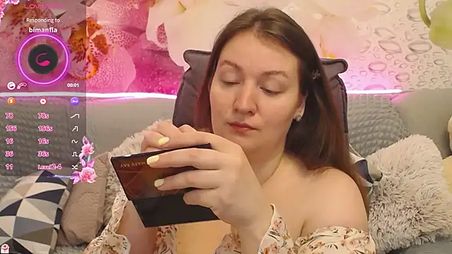 Nataly cute online show from April 2, 2026, 6:14 pm