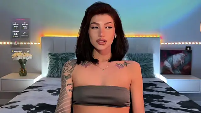 ellie miu online show from April 20, 2026, 7:37 pm