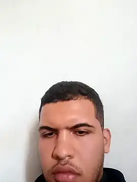 Snapshot of SambaedViewer chatting on March 2, 2026, 1:29 pm SambaedViewer online show from March 2, 2026, 1:29 pm