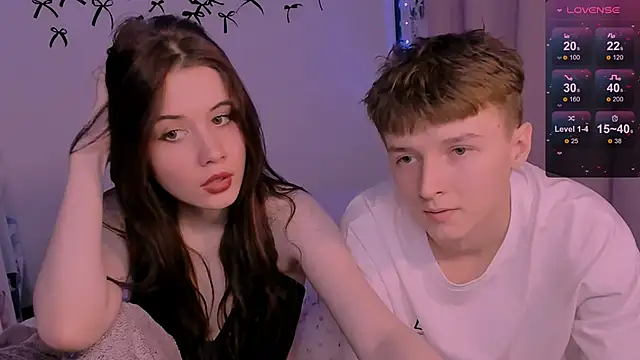 CoddleWeeper  online show from March 2, 2026, 2:13 pm