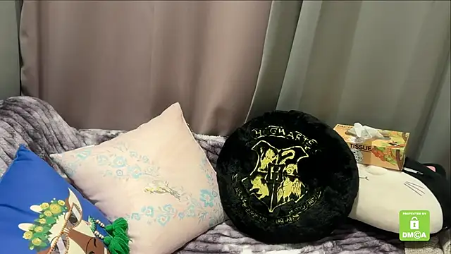 Snapshot of Unique-Beauty chatting on October 28, 2025, 3:55 pm Unique-Beauty online show from October 28, 2025, 3:55 pm