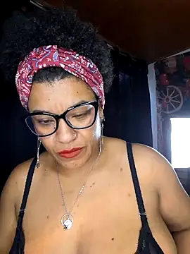 Selket11 online show from March 3, 2025, 8:11 pm