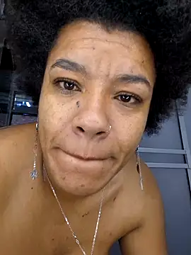 Selket11 online show from March 4, 2025, 12:12 pm