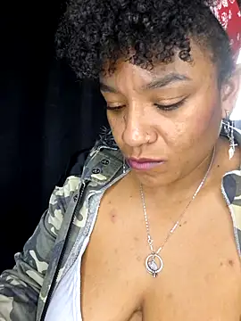 Selket11 online show from March 19, 2025, 4:24 pm