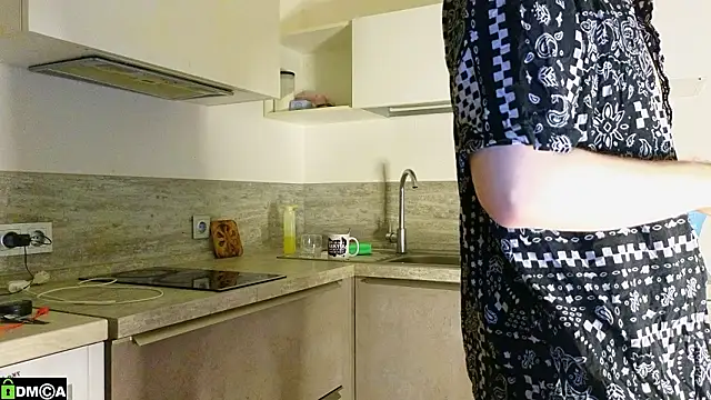 Snapshot of MoreRealAlex chatting on February 4, 2026, 7:53 pm MoreRealAlex online show from February 4, 2026, 7:53 pm