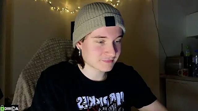 Snapshot of MoreRealAlex chatting on February 10, 2026, 8:30 pm MoreRealAlex online show from February 10, 2026, 8:30 pm