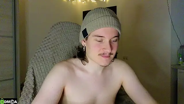 Snapshot of MoreRealAlex chatting on January 11, 2026, 9:55 pm MoreRealAlex online show from January 11, 2026, 9:55 pm