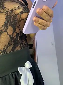 Snapshot of Boypolla11 chatting on November 9, 2025, 10:03 pm Boypolla11 online show from November 9, 2025, 10:03 pm