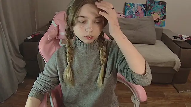 Olivka Grr online show from November 22, 2025, 3:00 pm