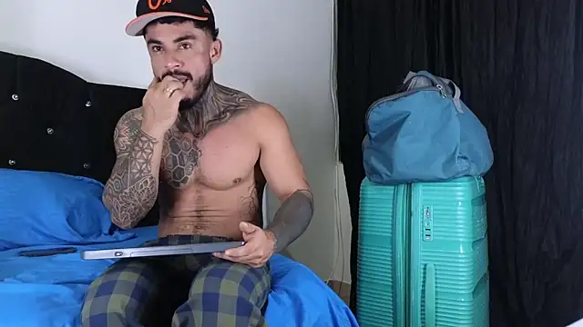 Snapshot of john_cartter1 chatting on September 12, 2025, 10:59 am john cartter1 online show from September 12, 2025, 10:59 am