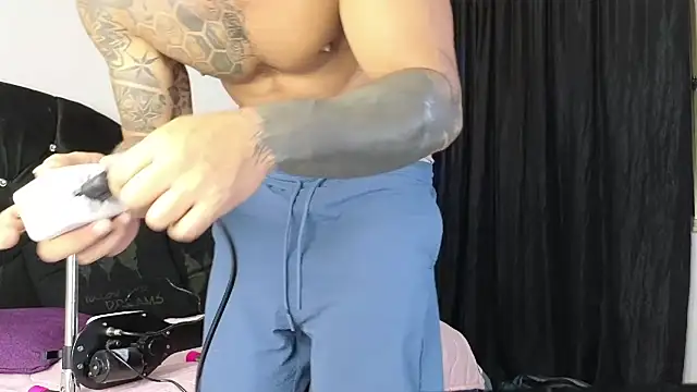 Snapshot of john_cartter1 chatting on March 15, 2025, 11:08 am john cartter1 online show from March 15, 2025, 11:08 am